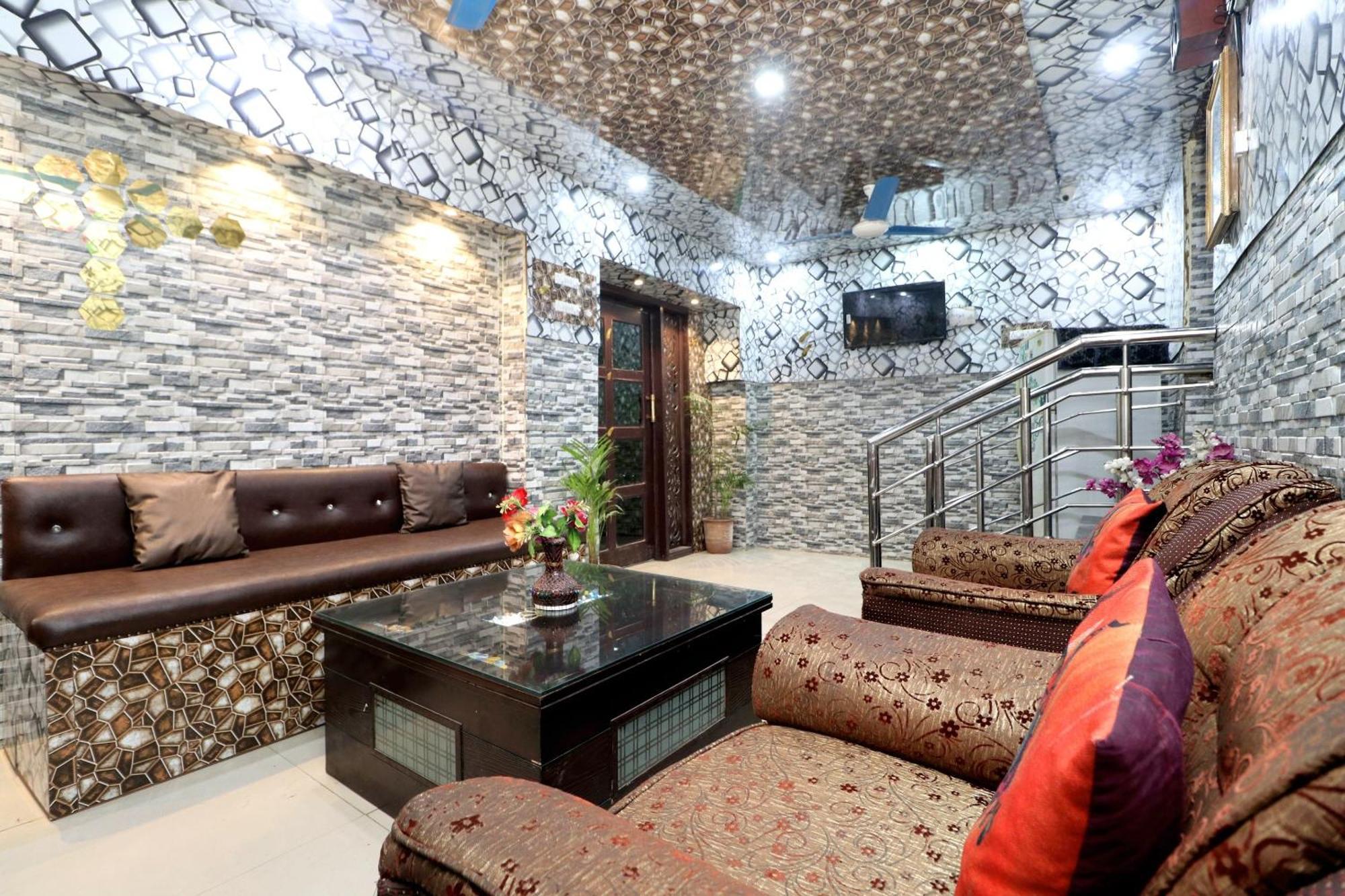 Hotel O Heaven Shāhpur Exteriér fotografie